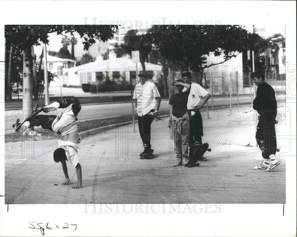 1998 Press Photo Radical moves daring stunt Petersburg - Historic Images