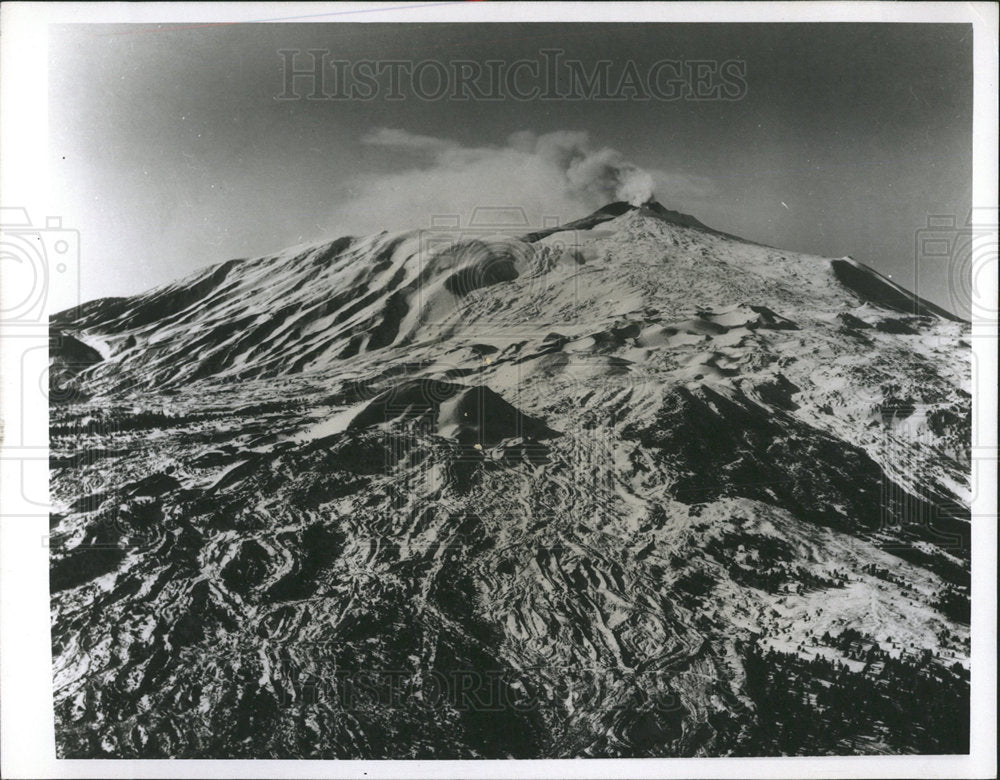 Press Photo Sicily Mountain Etna Lava Smoke Picture  - Historic Images