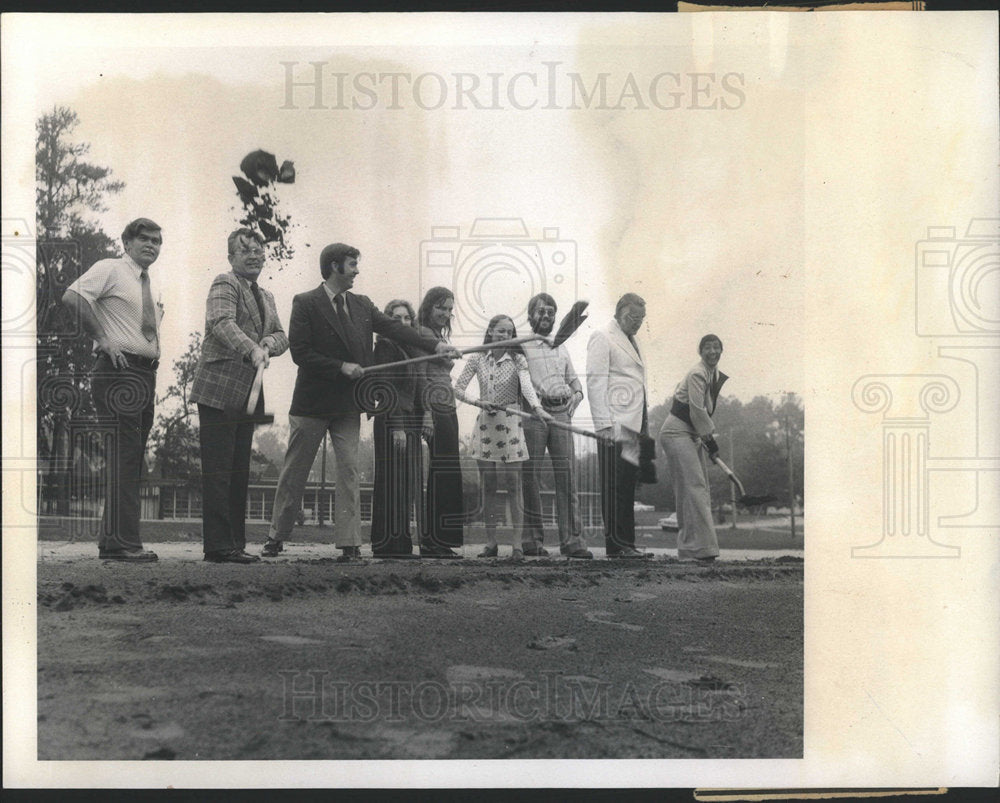 1975 Press Photo Brooksville Hernando Education complex - Historic Images