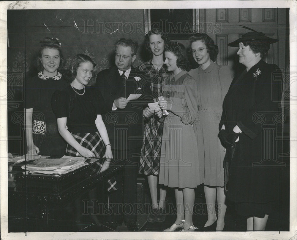 1941 Press Photo Gov Randolph Carlin Rainbow Girls June - Historic Images