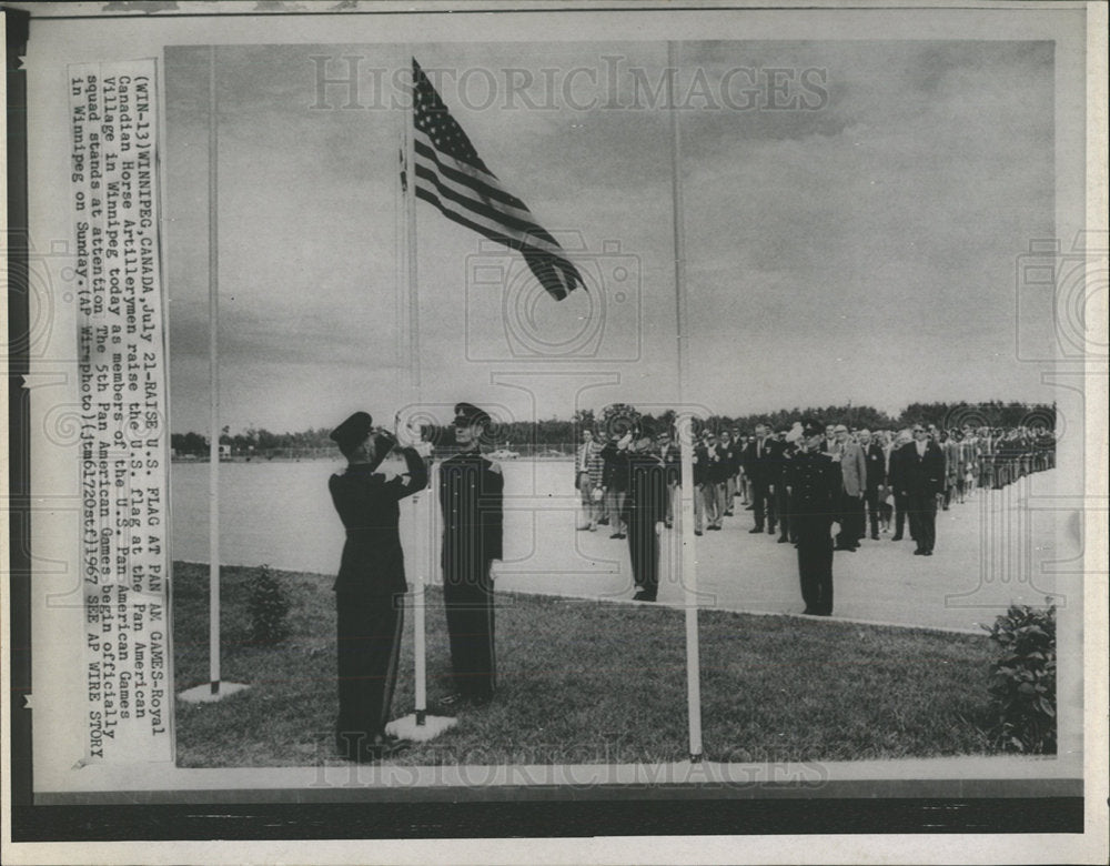 1967 Press Photo U.S.Flag Raised at Pan American Games. - Historic Images