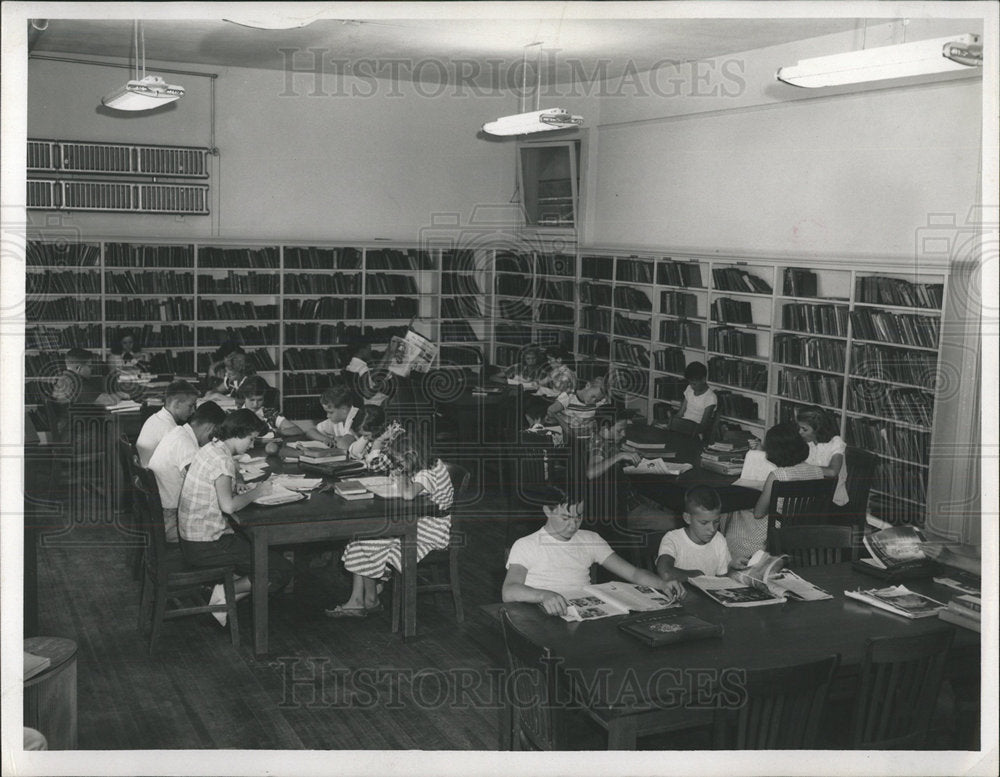 Press Photo Palmetto Junior High School Library - Historic Images
