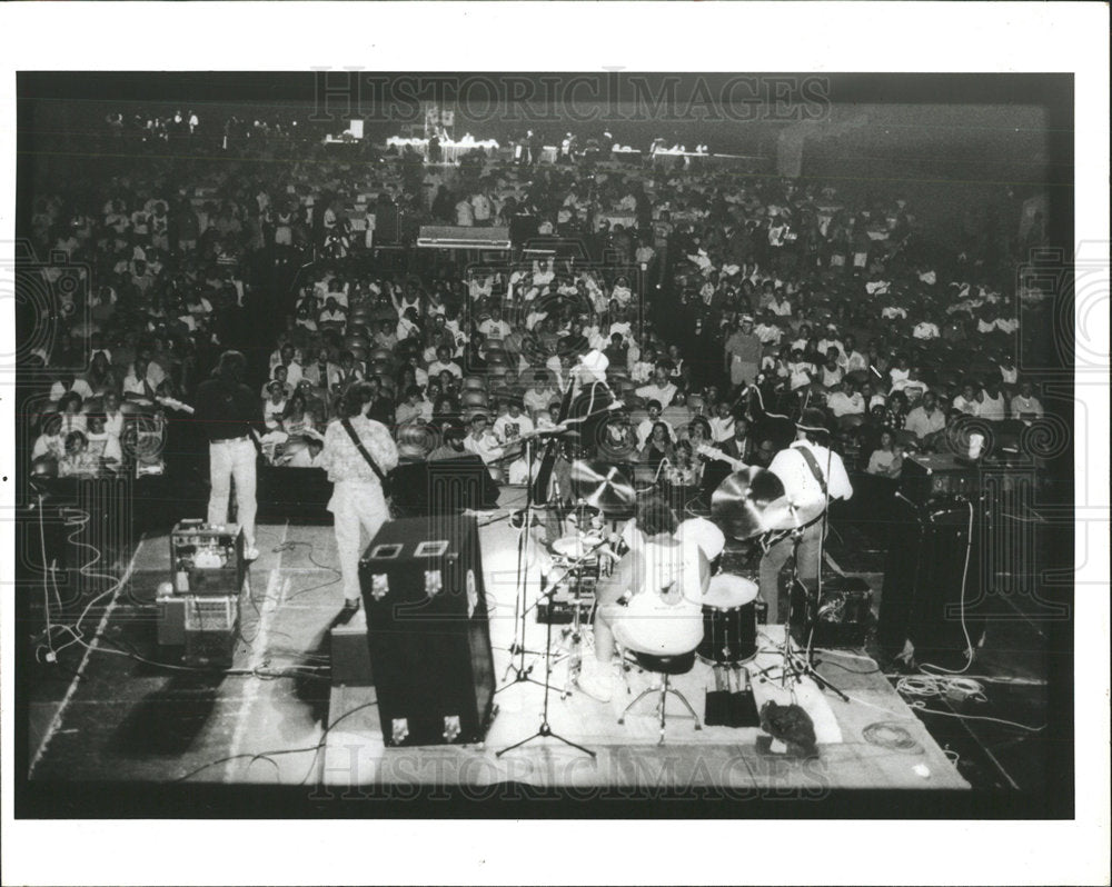 1991 Press Photo Blues On Stage Group Bayfront Center - Historic Images