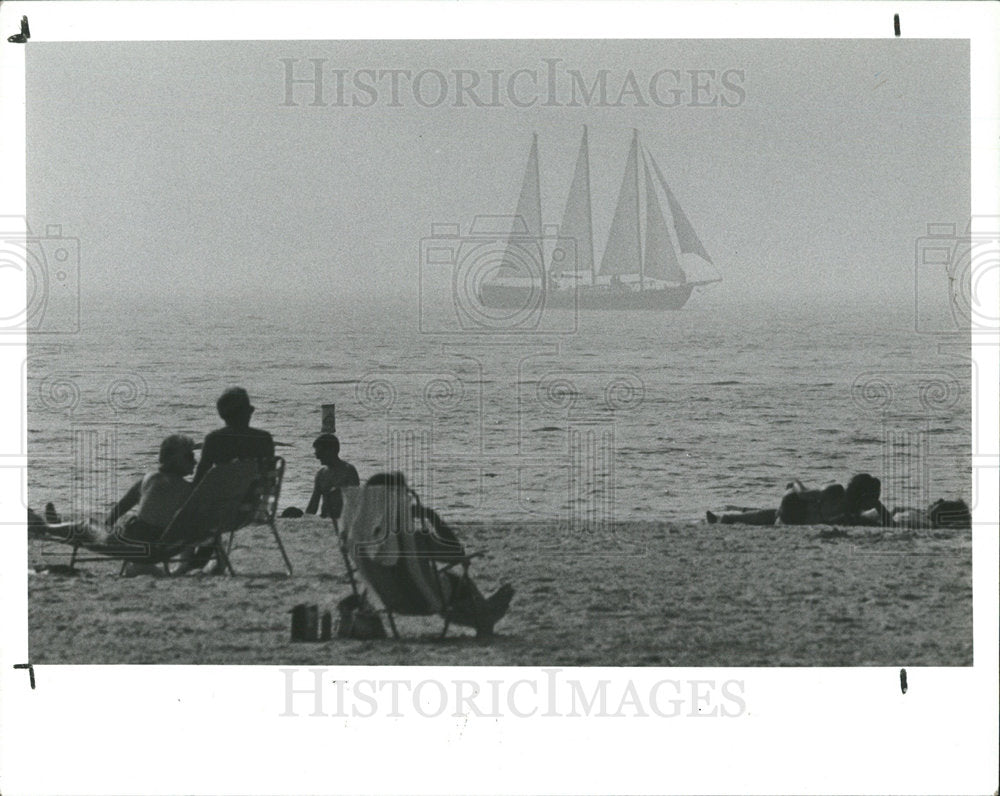 1989 Press Photo THREE MASTED SAILING SHIP - Historic Images