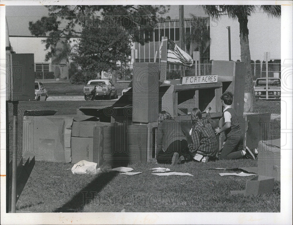 1975 Press Photo Azalea Neighborhood Youth Center - Historic Images