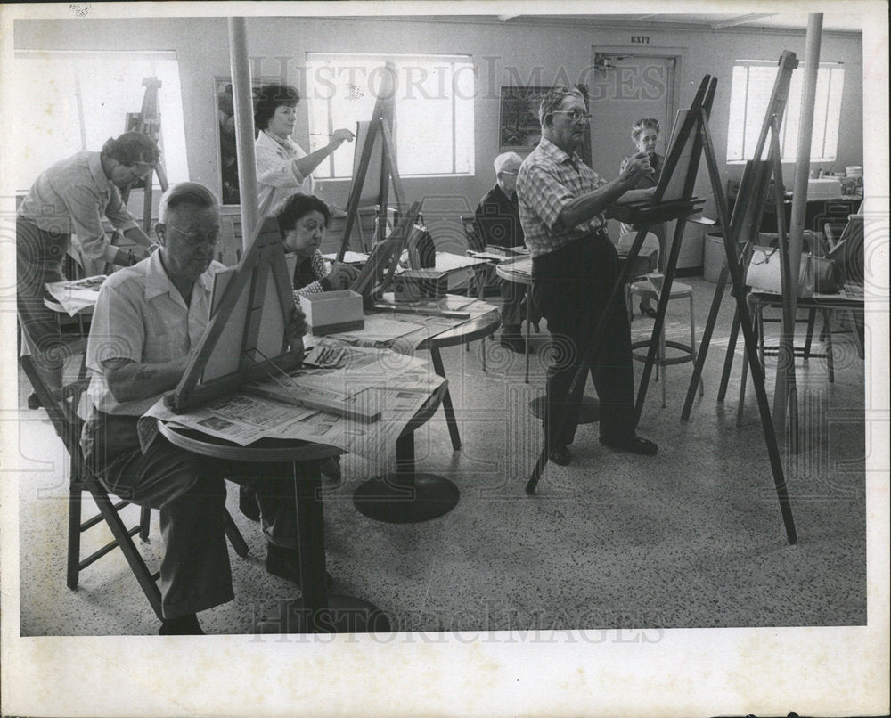 1967 Press Photo portrait class Adult Center - Historic Images