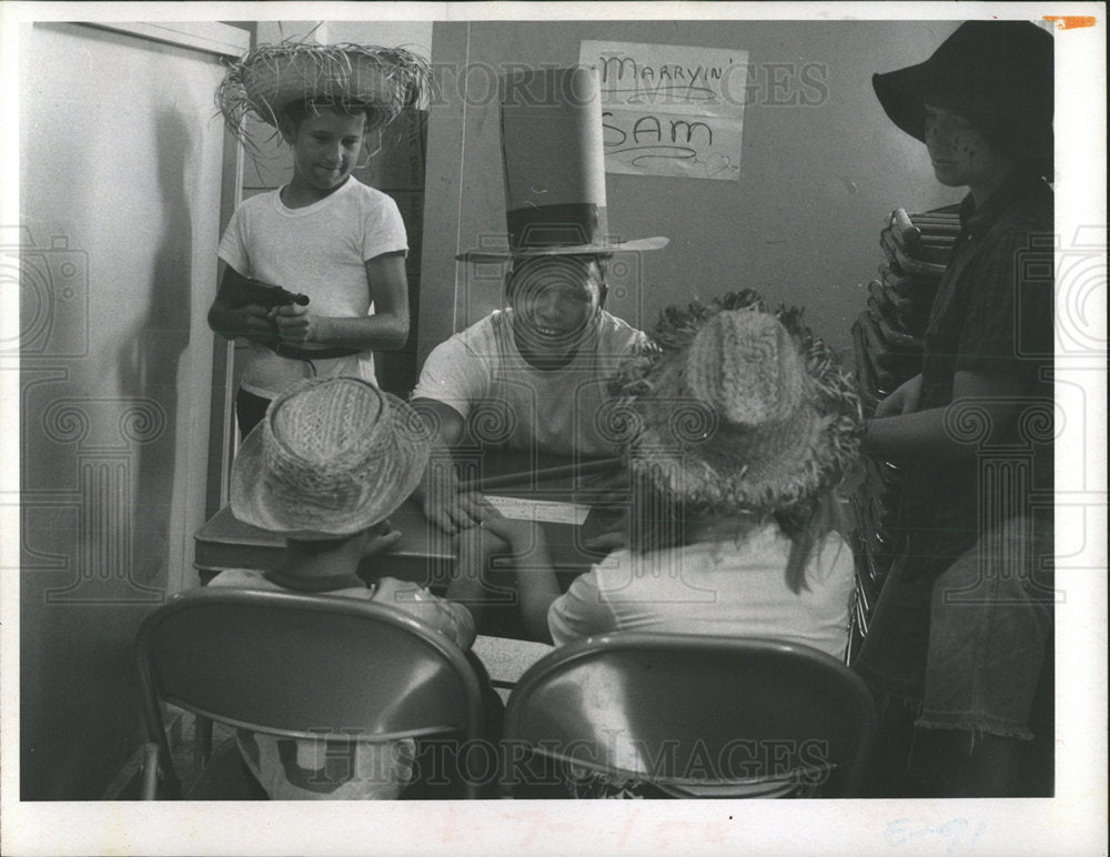 1970 Press Photo Marryin' Sam Booth Hillbilly Day Azal  - Historic Images