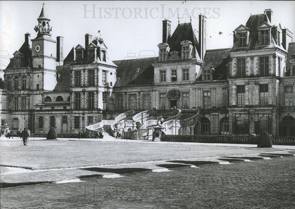 1968 Press Photo The Fontainebleau near Paris - Historic Images