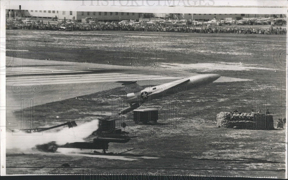 1956 Press Photo Launching at Patrick Air Force Base - Historic Images