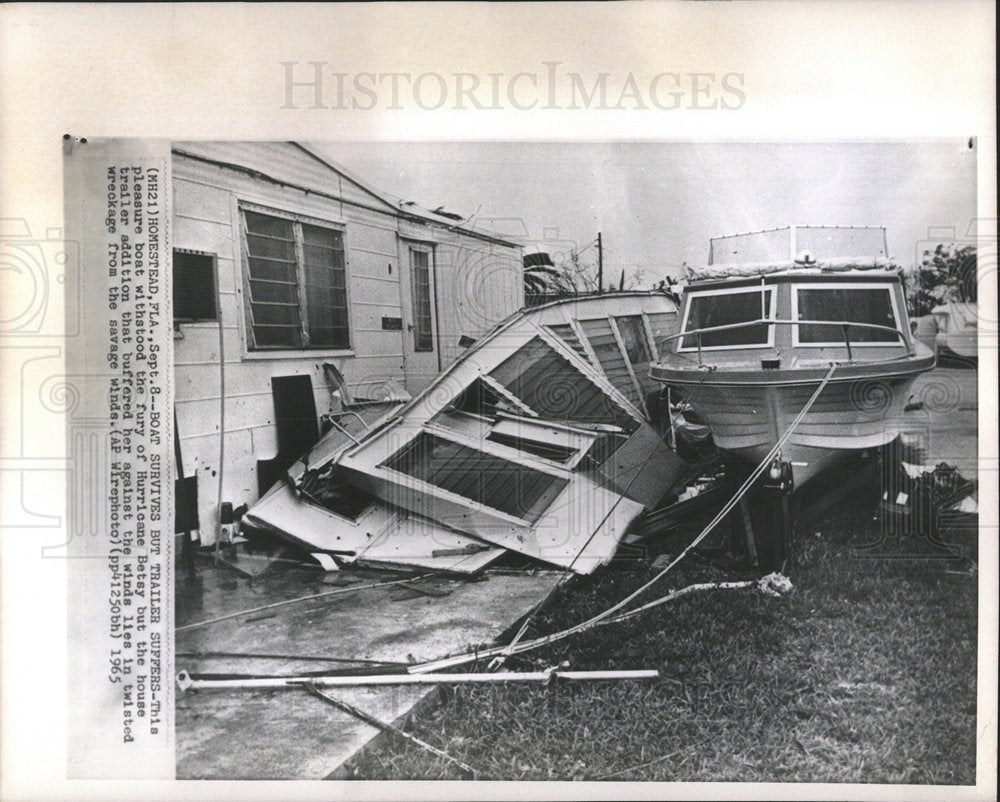 1965 Press Photo Hurricane Betsy Homestead Florida - Historic Images