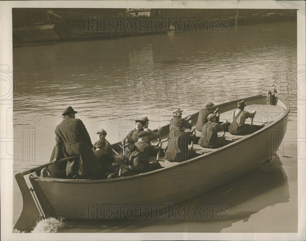 1941 Press Photo Oarless Lifeboat Cleveland Ohio - Historic Images