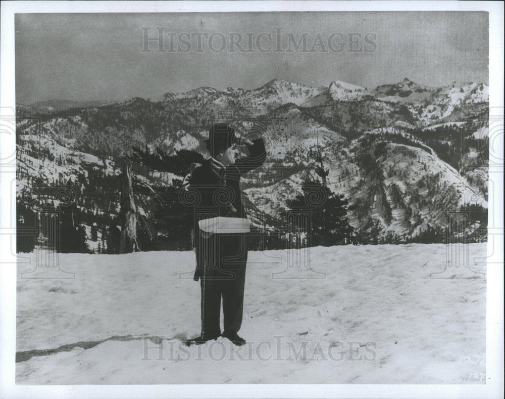 1986 Press Photo of 1924 Photo Charlie Chaplin/Actor - Historic Images