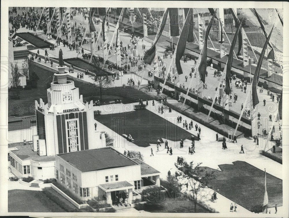 1933 Press Photo The Avenue of Flags Sent to Bureaus - Historic Images