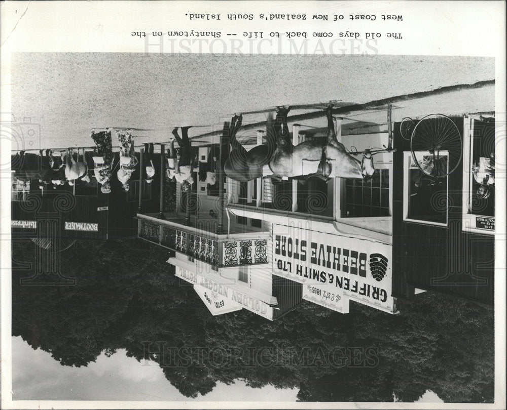 1972 Press Photo Shantytown - Historic Images