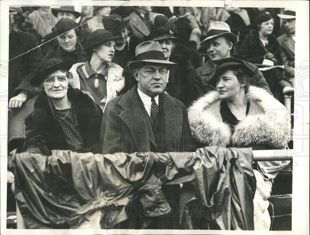 1934 Press Photo Army Football Fans Watching Game - Historic Images