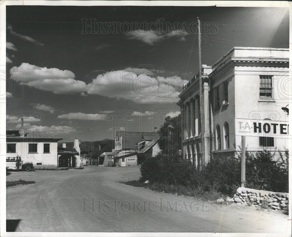 1956 Press Photo Tierra Amarillo County Finanace Books - Historic Images