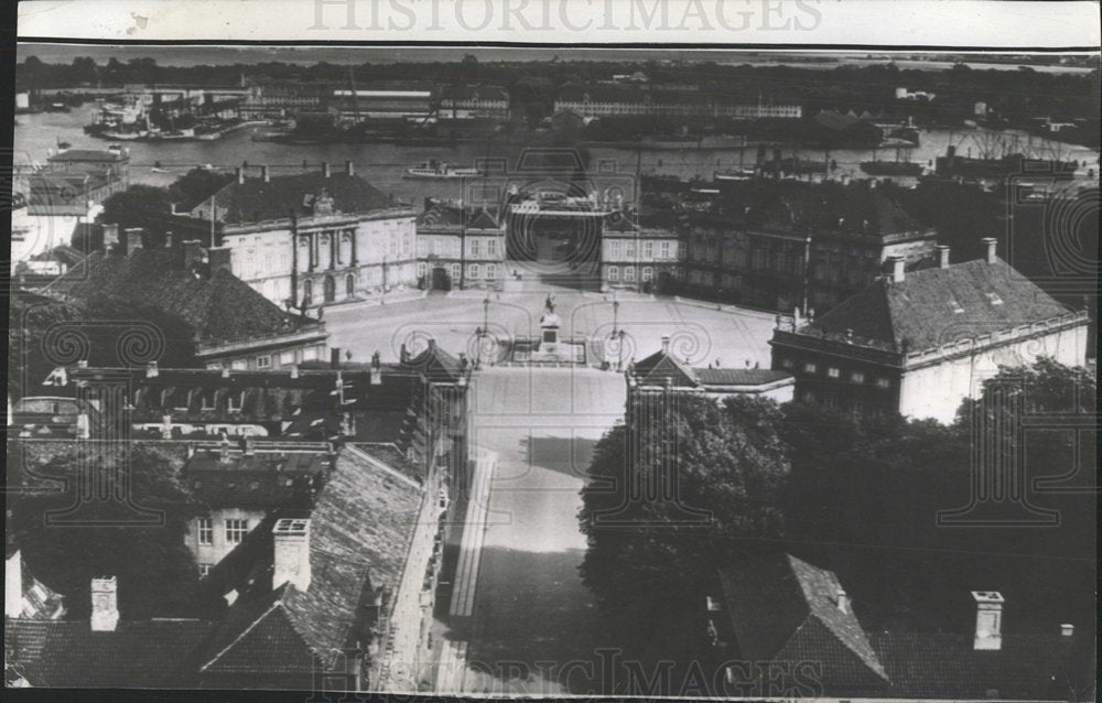 1940 Press Photo Aerial View Amalienborg Denmark Castle - Historic Images