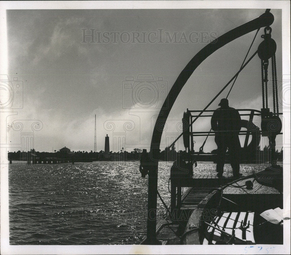 Press Photo Boats Spillane - Historic Images