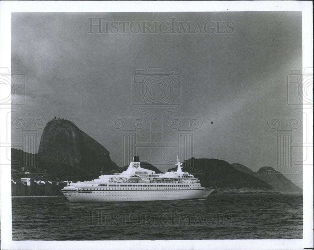 1980 Press Photo Cruise Line Rio De Janerio Stop - Historic Images
