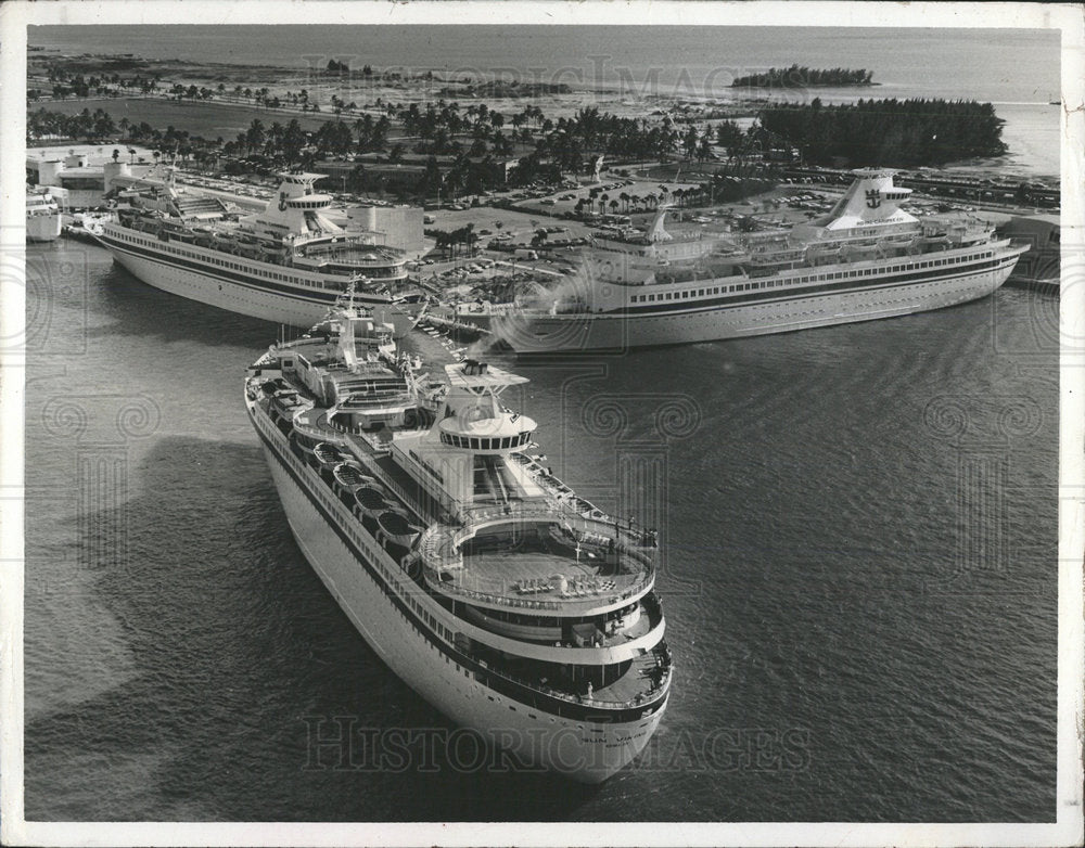 1979 Press Photo Cruise ship docks Miami port Stough  - Historic Images