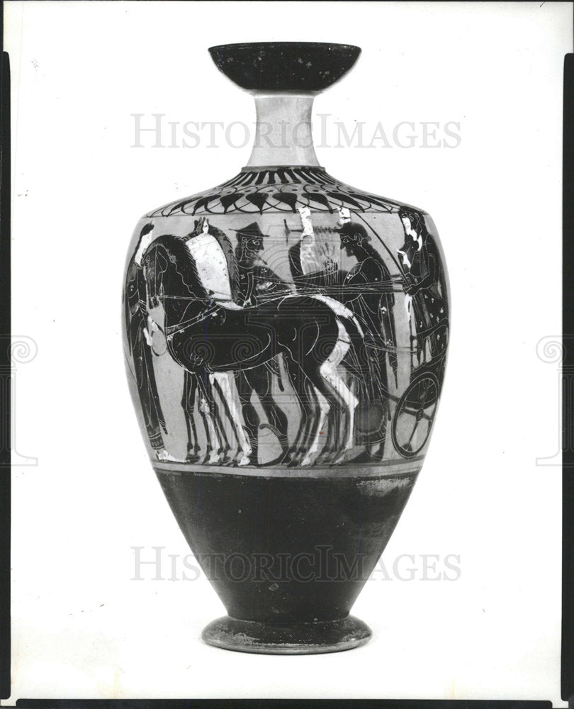 1985 Press Photo Dionysus Apollo Perfume Wedding Couple - Historic Images