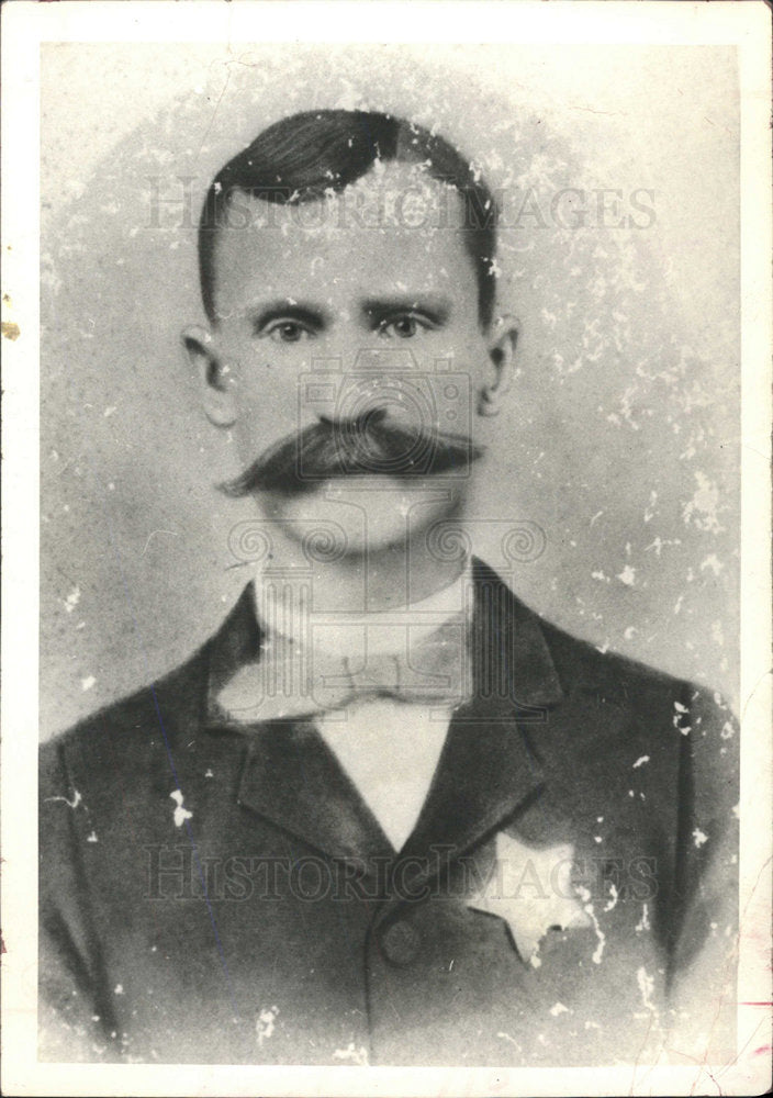 1973 Press Photo Marshall John Bowman Shot Dead. - Historic Images