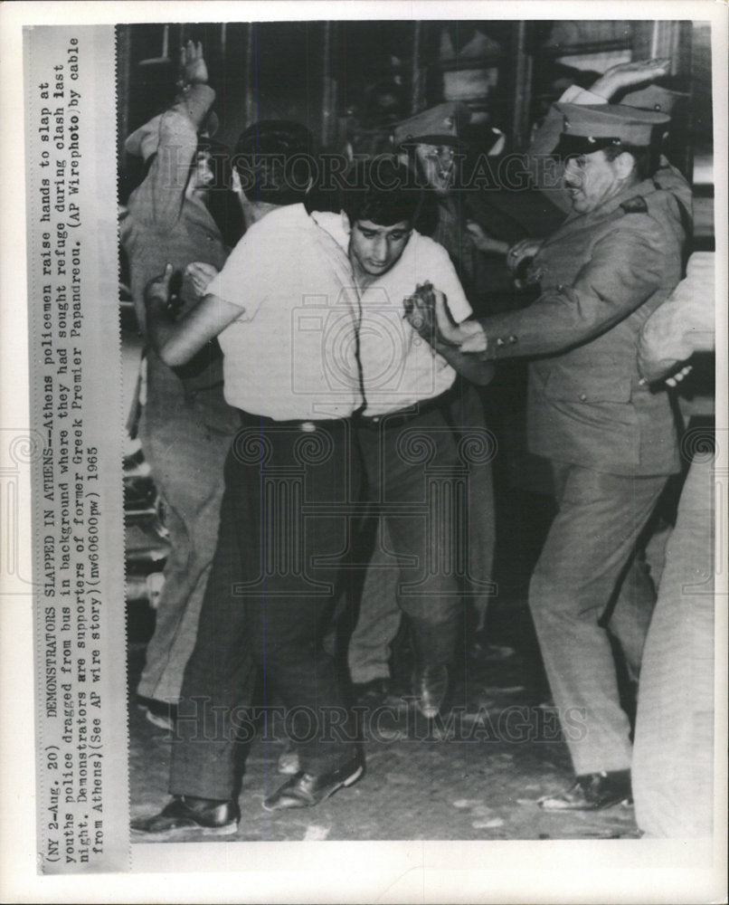 1965 Press Photo Demonstrators Slapped In Athens - Historic Images