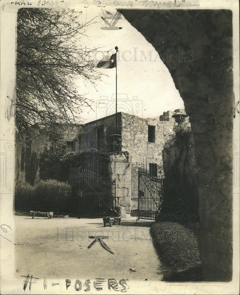 1941 Press Photo San Antonio Alamo Church School Indian - Historic Images