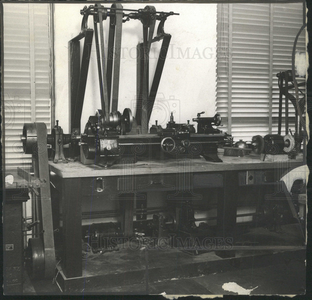 1938 Press Photo Special Squad Truck With Equipment - Historic Images