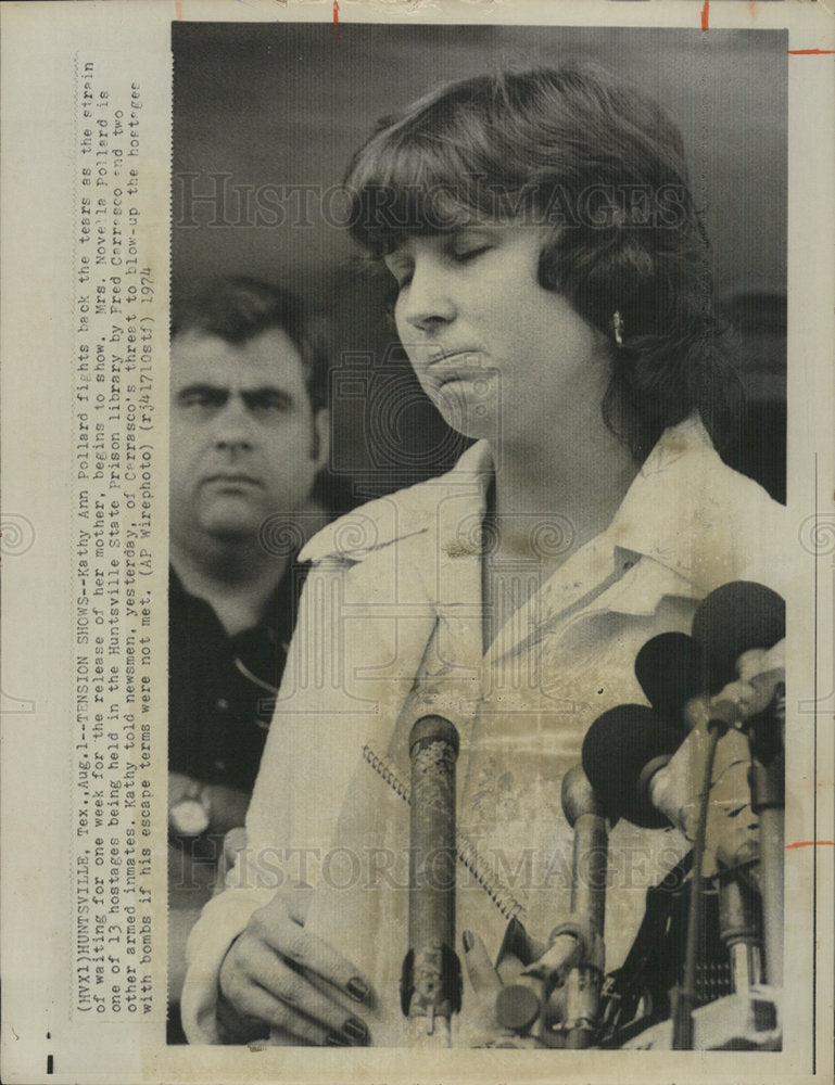 1974 Press Photo Huntsville State Prison Hostages - Historic Images