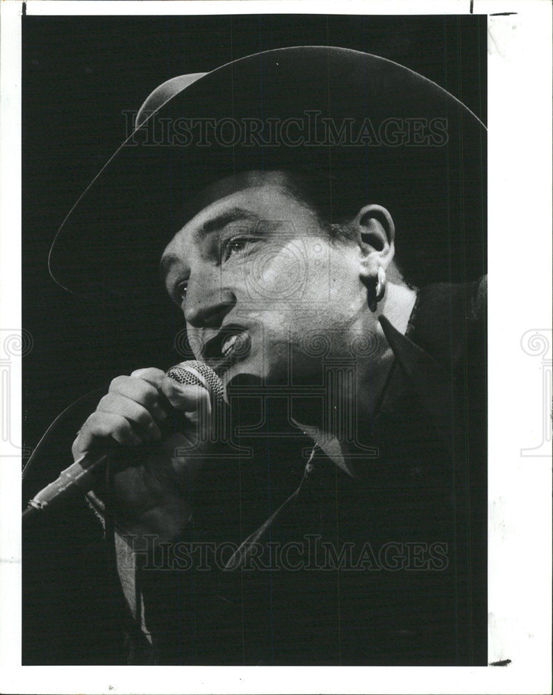 1987 Press Photo U2 grab Grammy nominations Los Angeles - Historic Images