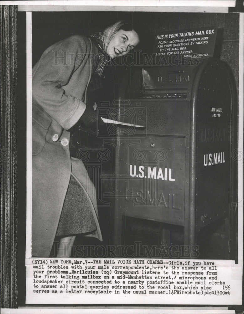 1956 Press Photo Hath Charms Graymount Manhattan Street - RRY39065 - Historic Images