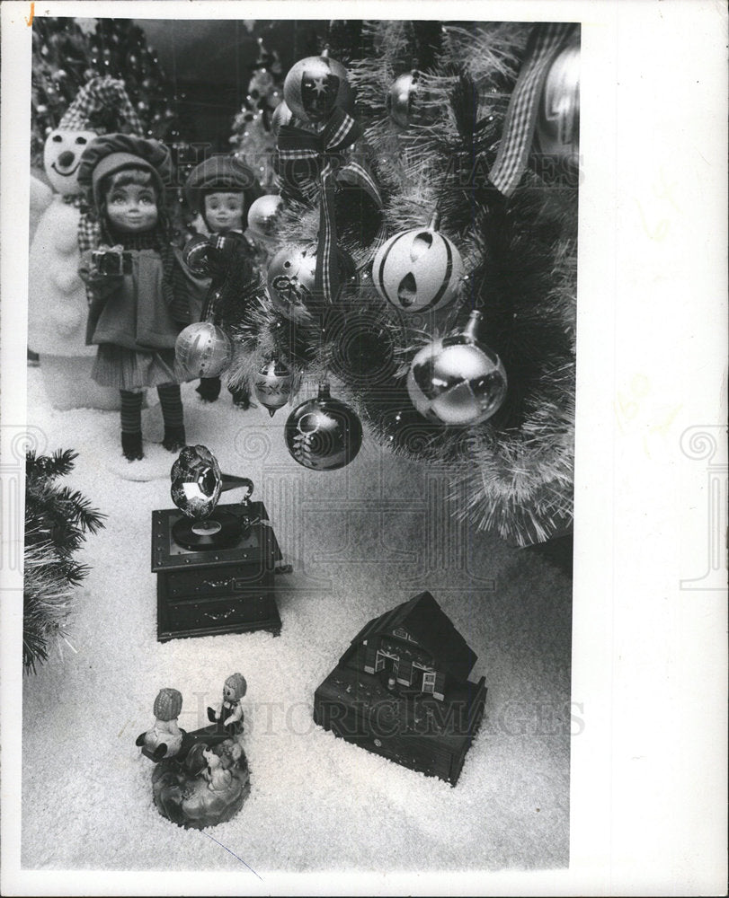 1974 Press Photo Music Boxes Designs - Historic Images