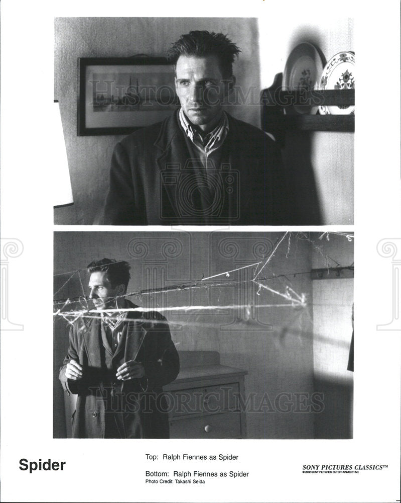 Press Photo Ralph Fiennes Spider Star Film Scene Top  - Historic Images