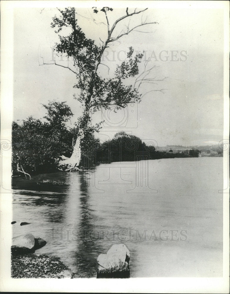 1936 Press Photo Gov Alf Landon&#39;s Old Swimming Hole - Historic Images