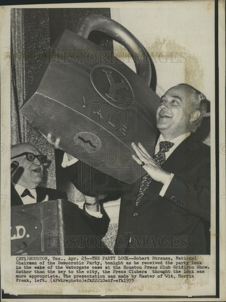 1973 Press Photo Houston Press Club Chairman Robert  - Historic Images