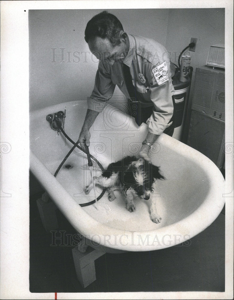 1969 Press Photo Pesta Belcher Record Dick Bothwell Dog - Historic Images