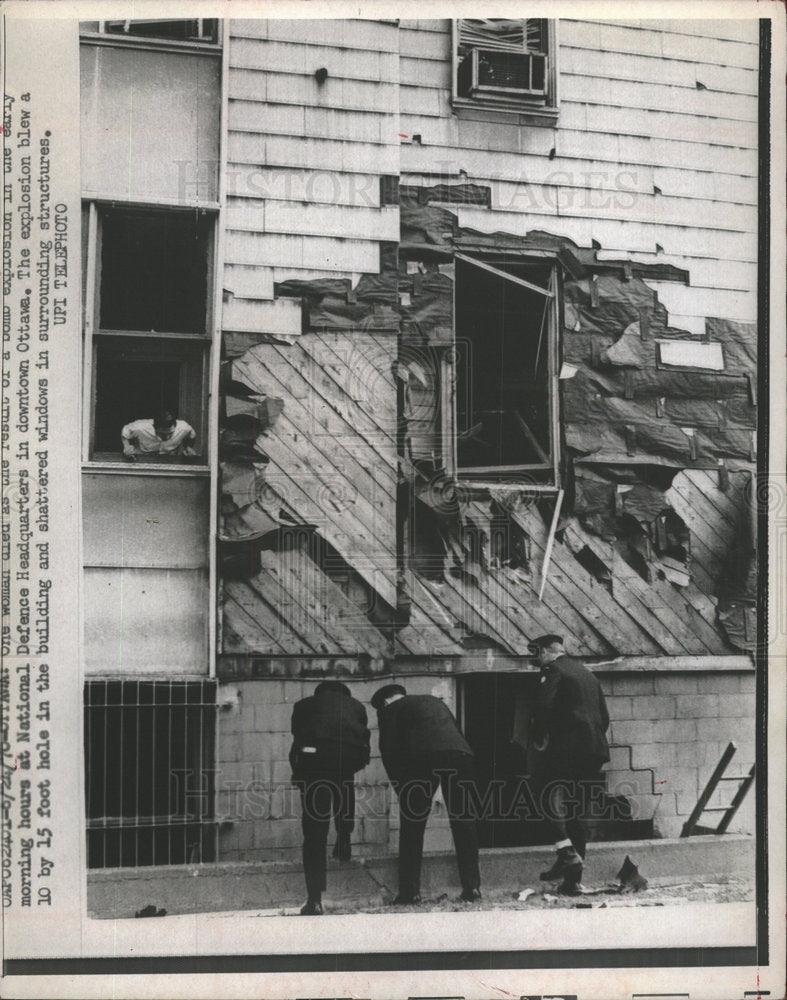 1978 Press Photo Canadian Pentagon Bombing  - Historic Images