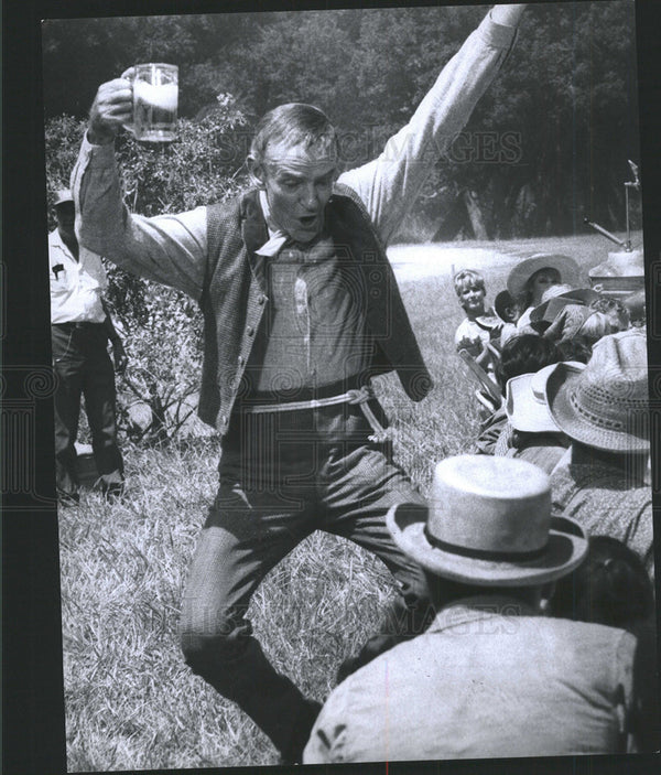 Press Photo Fred Astaire Does Step in Finian's Rainbow - Historic Images