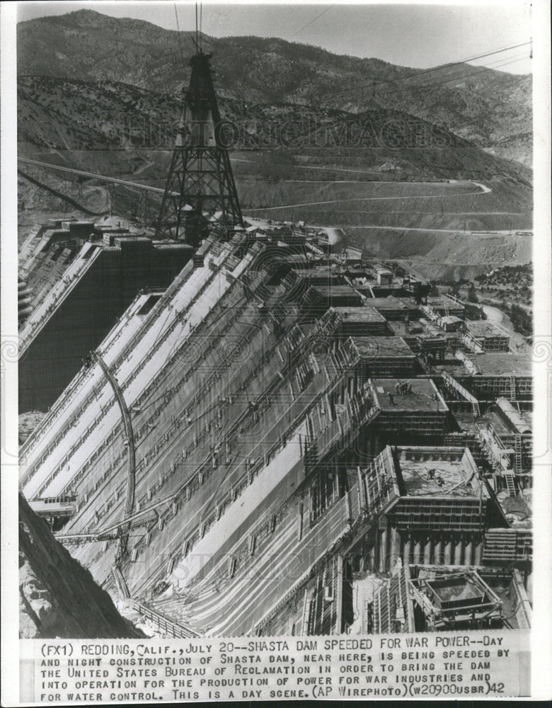 1942 Press Photo Much Construction of Shasta Dam - Historic Images
