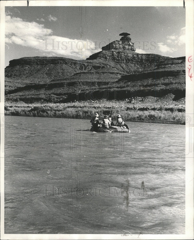 1958 Mexican Hat Marks White Water Run End - Historic Images