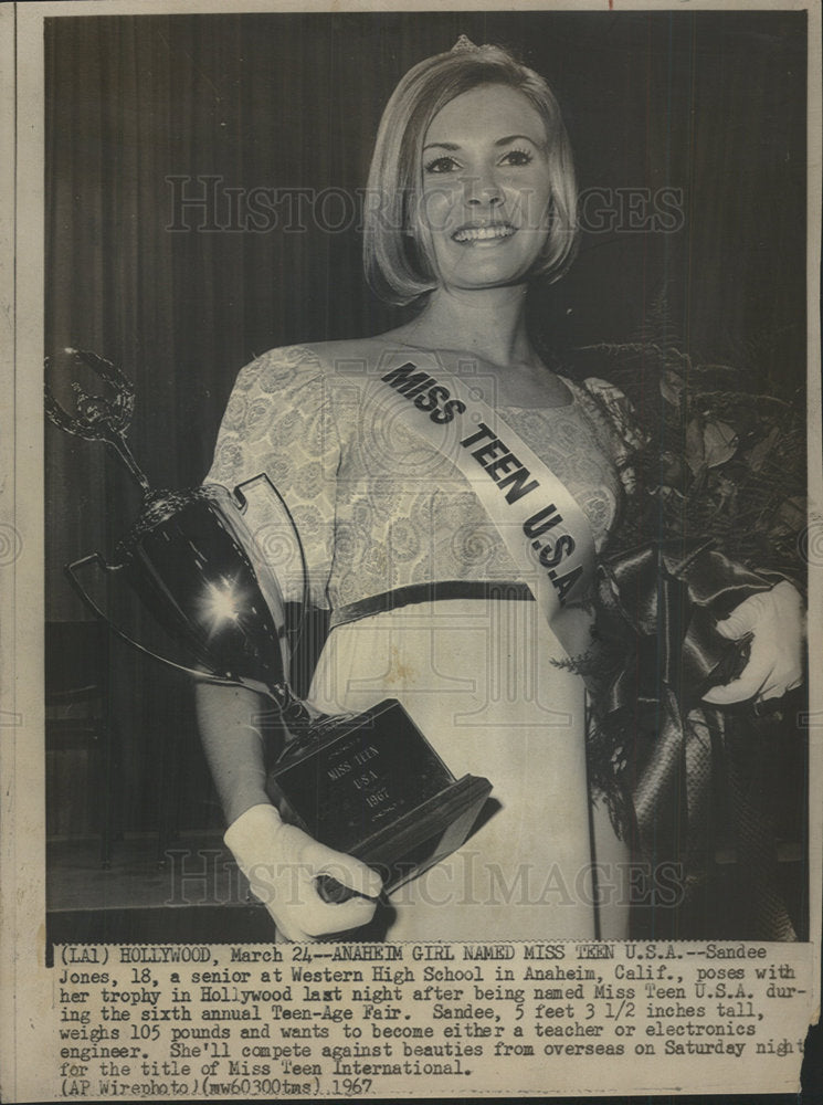1967 Press Photo The Sixth Annual Miss Teen U.S.A. - Historic Images