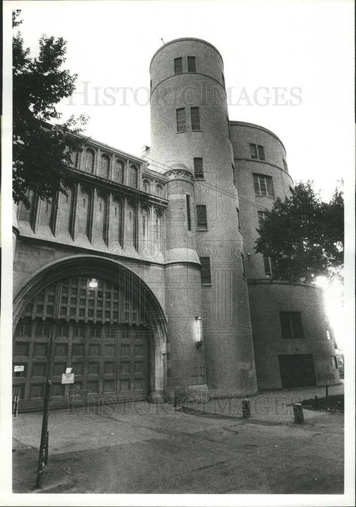 1978 Press Photo Various Exterior Chicago Ave. Armory - Historic Images