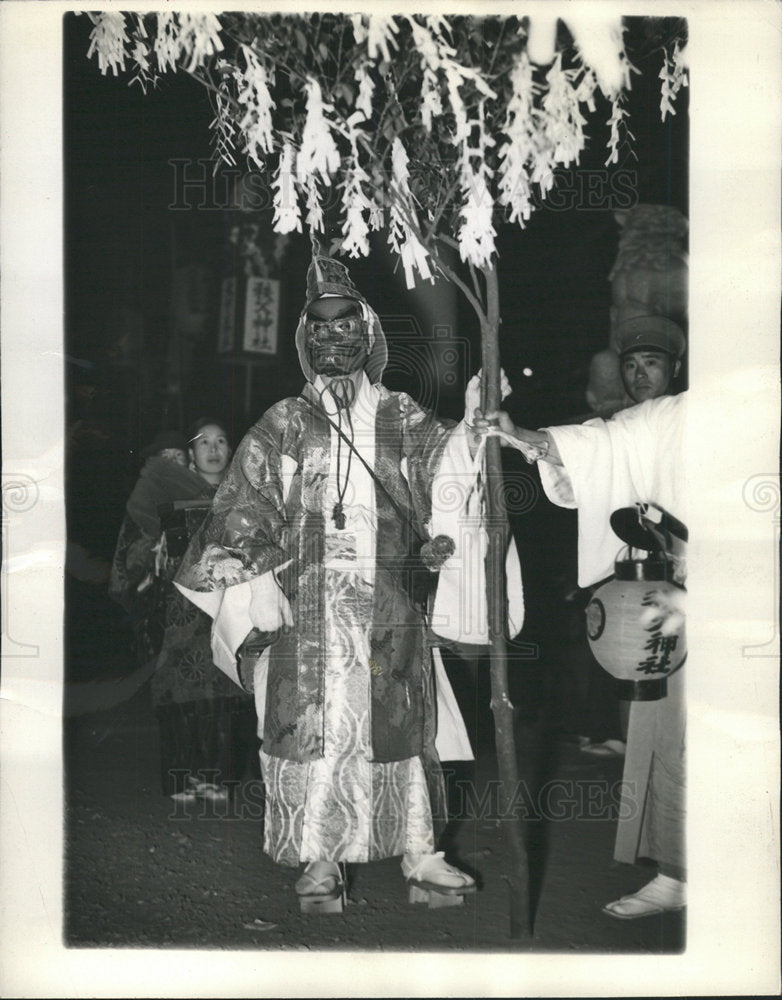 1936 Press Photo Chichibu Festival The Foe Of Evil - Historic Images