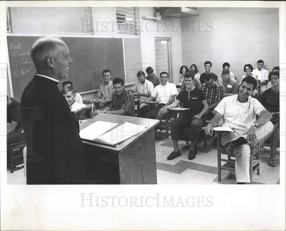 1965 Press Photo St.Leo College - Historic Images