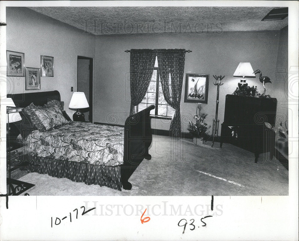 Showhouse designed for benefit - Historic Images