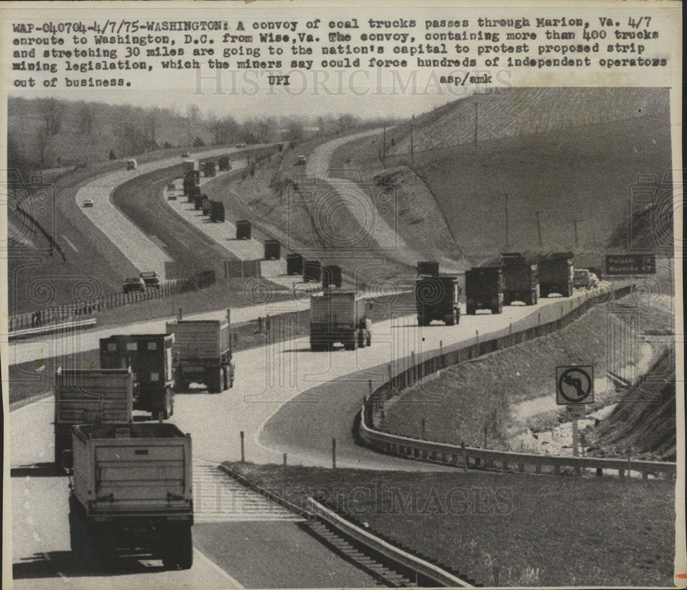 1975 Press Photo Convoy Of Coal Trucks To Protest - Historic Images