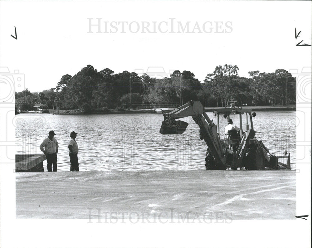 1992 Press Photo Municipal Boat Ramp Repair Craig Park - Historic Images