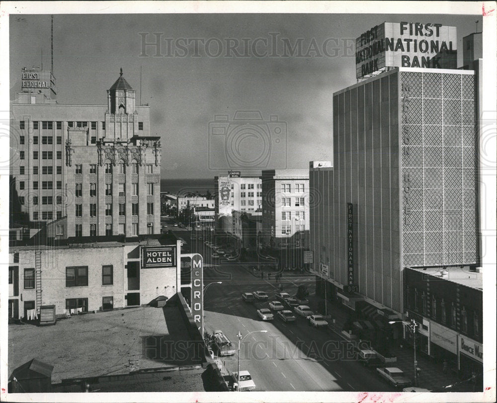 1964 Press Photo Downtown St. Petersburg Florida - Historic Images