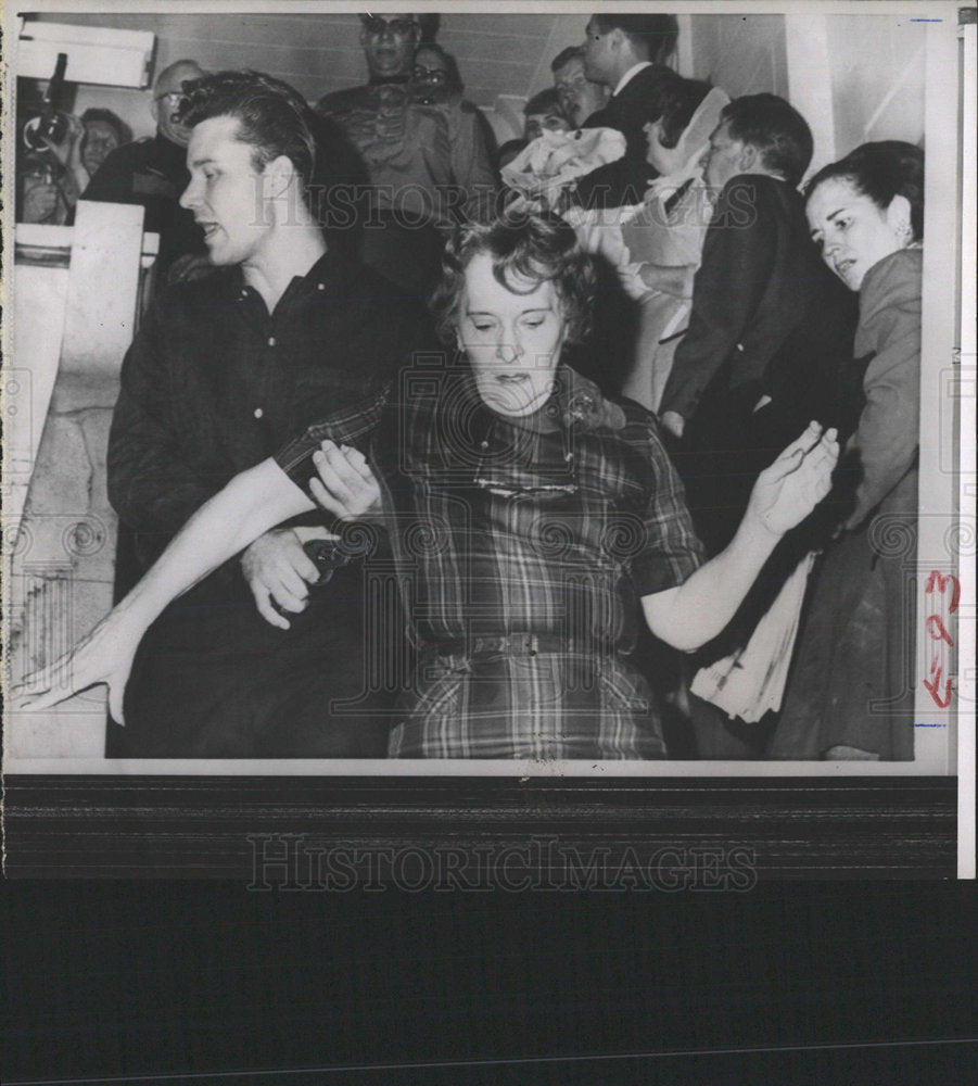 1964 Press Photo Hostage Held at Dallas Court  - Historic Images